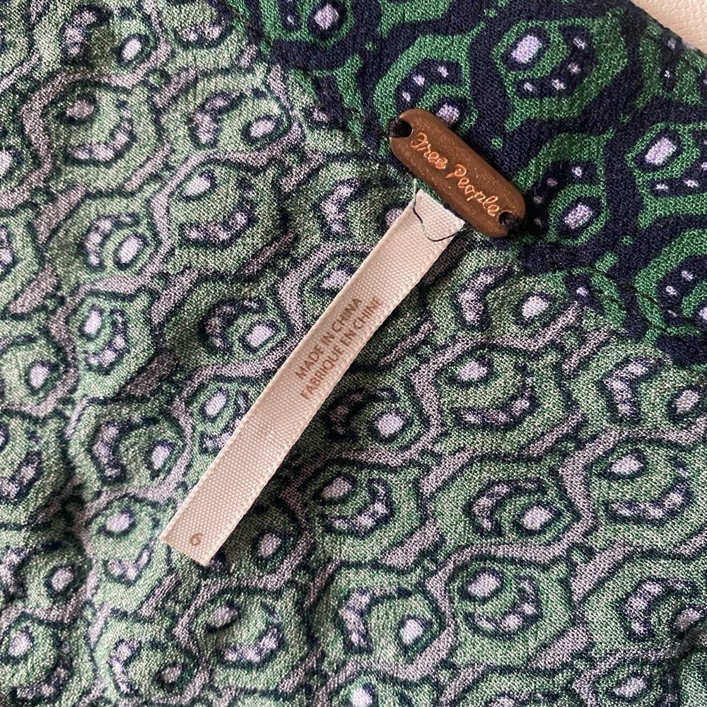 Green Patterned Asymmetrical Ruffle Mini Skirt - image 8